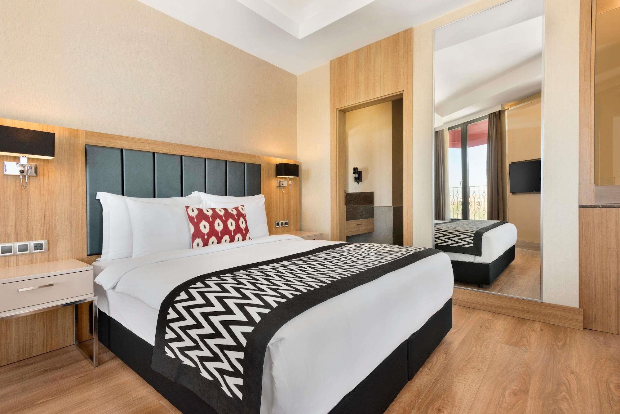 Ramada Encore Ескишехир Екстериор снимка