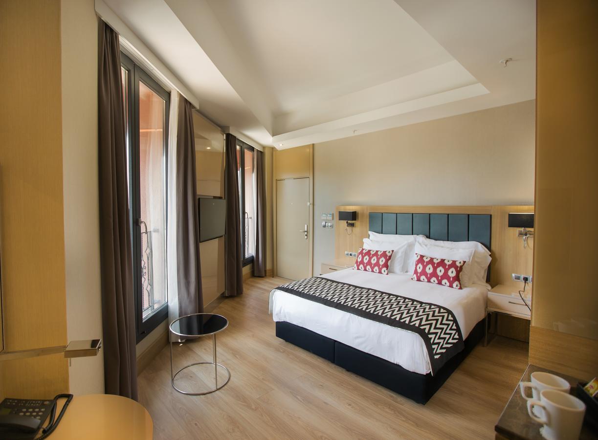 Ramada Encore Ескишехир Екстериор снимка