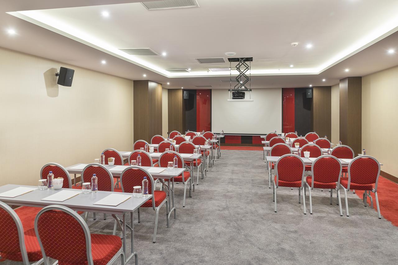 Ramada Encore Ескишехир Екстериор снимка